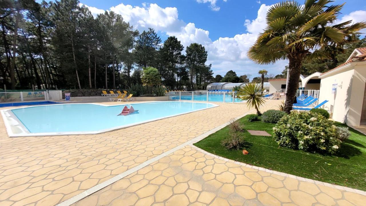 فيلا Belles Vacances En Bord De Mer Dans Camping 4 Etoiles سان جان دي مونت المظهر الخارجي الصورة