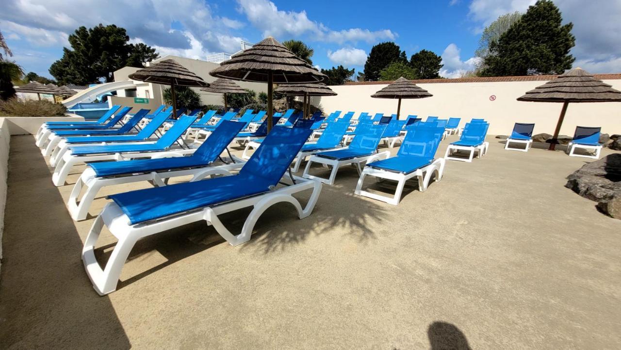 فيلا Belles Vacances En Bord De Mer Dans Camping 4 Etoiles سان جان دي مونت المظهر الخارجي الصورة