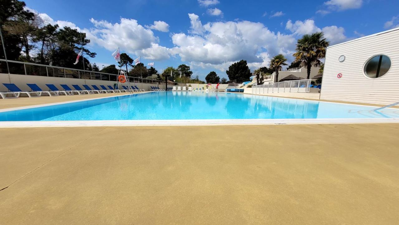 فيلا Belles Vacances En Bord De Mer Dans Camping 4 Etoiles سان جان دي مونت المظهر الخارجي الصورة